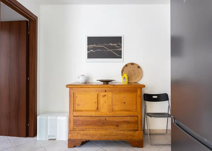 公寓 Spacious 3-bedroom With Courtyard In - Perfect For Families *